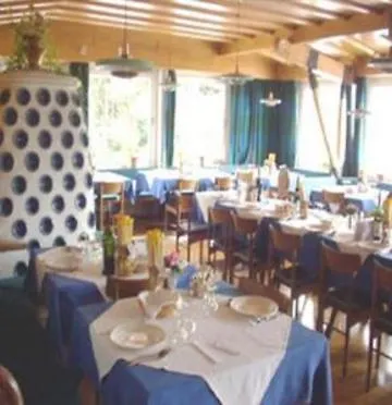 Rosa Wellness & Szálloda 3*